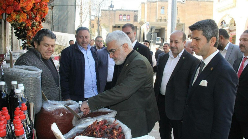 HÜDA PAR Genel Başkanı Yapıcıoğlu, Şanlıurfa'da Halkla Buluştu