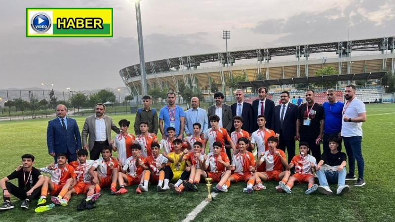 Şanlıurfa Büyükşehir Belediyesi U-15 Ligi’nde Şampiyon Oldu