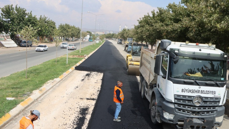 Mevlana Caddesi Trafiğe Açılıyor