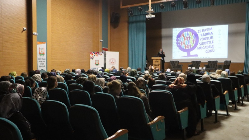 Şanlıurfa Büyükşehir Belediyesi Şiddet Uzaklaştırır Paneli Düzenledi