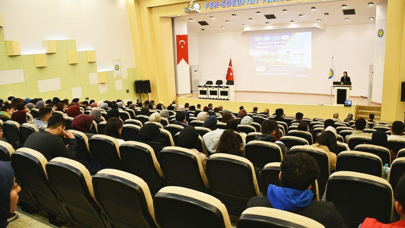 Şanlıurfa'da Mevsimlik Tarım İşçisi Ailelerin Çocuklarına Destek