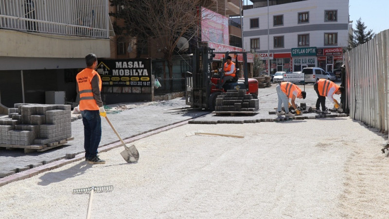 Haliliye'de Bozulan Yollar Onarılıyor