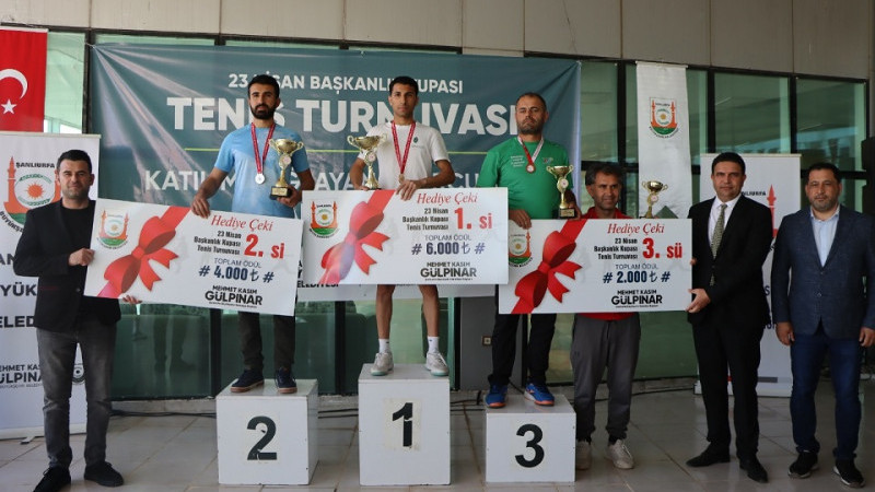  Başkanlık Kupası Kort Tenisi Turnuvası Ödül Töreni Yapıldı