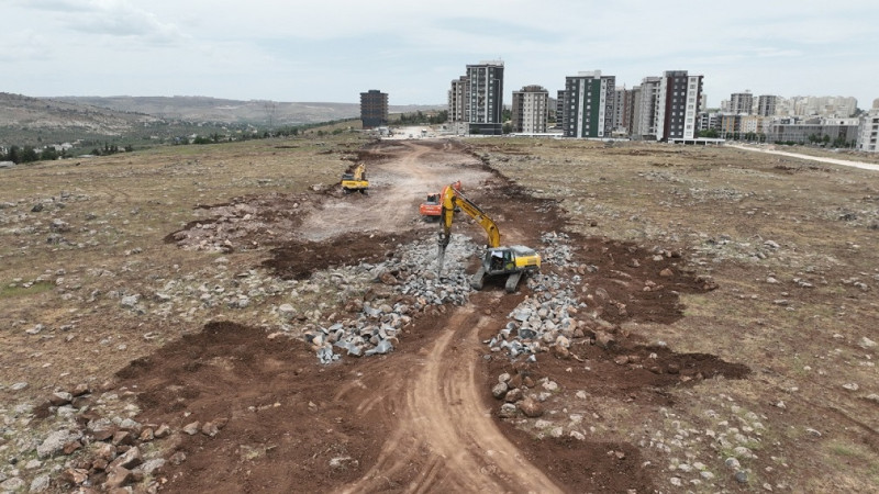 Şanlıurfa Büyükşehir Belediyesi'nden Seyrantepe Mahallesi'nde Ulaşım Çalışmaları
