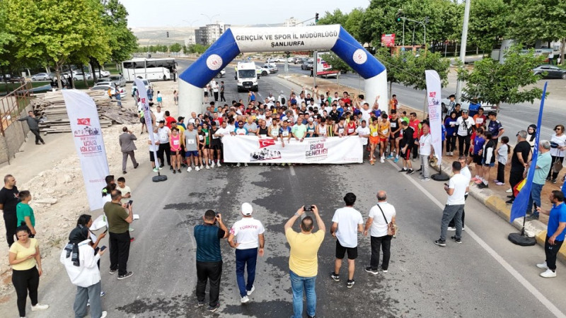 Karaköprü’de 19 Mayıs Gençlik Koşusu Düzenlendi