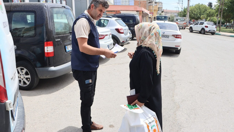 Şanlıurfa Büyükşehir Belediyesi'nden 1000 Yetim Çocuğa Bayramlık Kıyafet Desteği