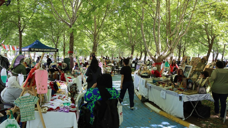 Karaköprü'de Kadın Emeği Stant Günleri Etkinliği Düzenlendi