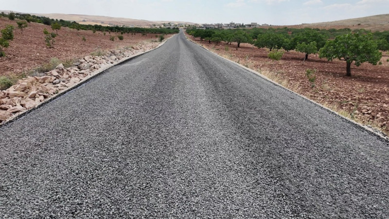 Şanlıurfa Büyükşehir Belediyesi'nden Bozova'nın Kırsal Mahallelerinde Yol Çalışması