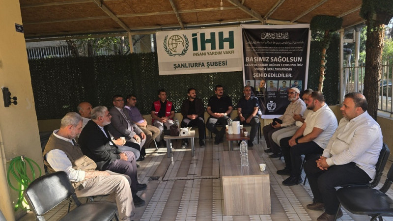 Gazze'de Şehit Veren İHH'ya Taziye Ziyareti