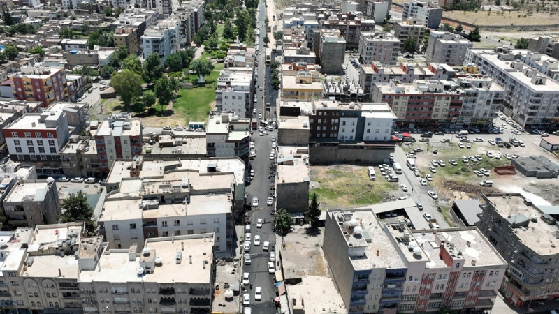 Şanlıurfa Büyükşehir Belediyesi, Viranşehir'de Asfalt Çalışması Yaptı