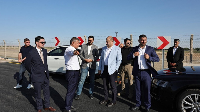  Başkan Gülpınar, Şanlıurfa Asri Aile Mezarlığı Yolundaki Çalışmaları İnceledi