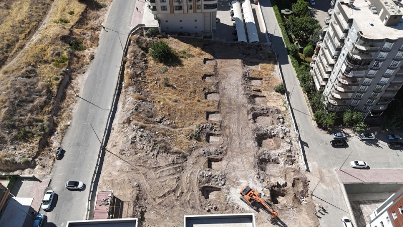 Karaköprü'de Yeni Kapalı Semt Pazarı Yapılacak