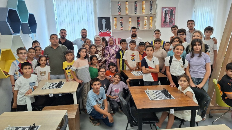 Şanlıurfa'da Gençlik Merkezleri Satranç Turnuvası Sona Erdi