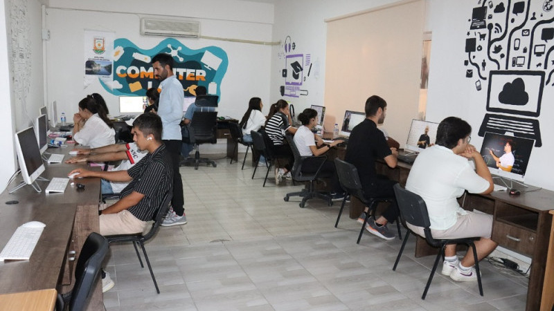 Şanlıurfa Büyükşehir Belediyesi  ile Üniversiteleri Kazanarak Hayallerine Kavuştular