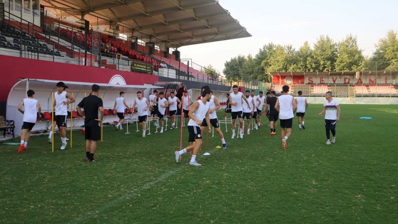 Karaköprü Belediyespor Yeni Sezonun Hazırlıklarını Tamamladı