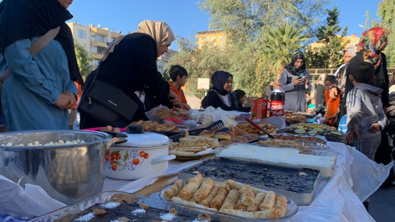 Şanlıurfa’da Anlamlı Etkinlik: “İyilikte Buluşalım, Filistin’e Destek Kermesi” Gerçekleştirildi
