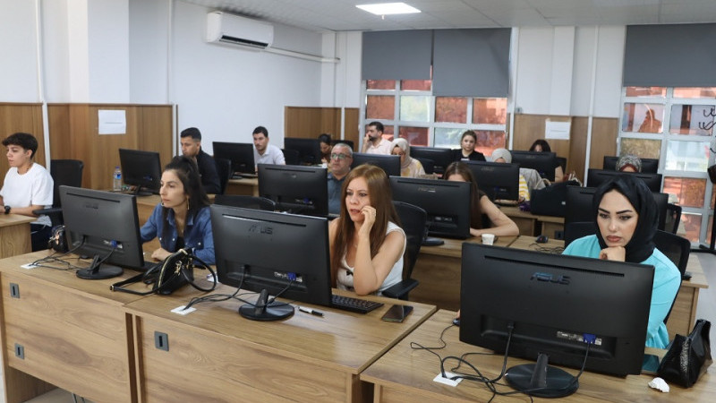 Büyükşehir Belediyesi Bilgisayar Operatörlüğü ve F Klavye Kursunu 