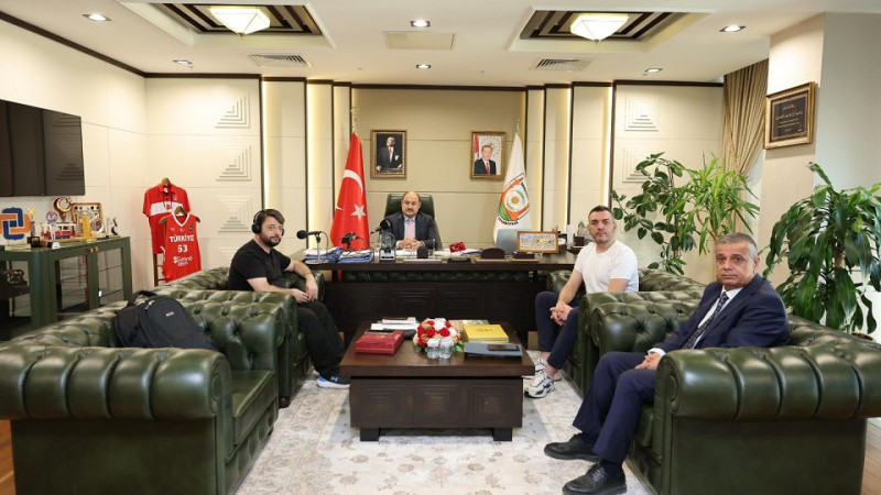 Kasım Gülpınar: Şanlıurfa Tarihi ve Kültürüyle Dünya'ya Açılıyor