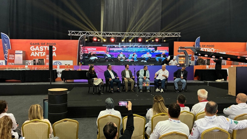 Türkiye’nin En Genç Akademisyeni Gastro Antalya Festivali’ni Yönetti