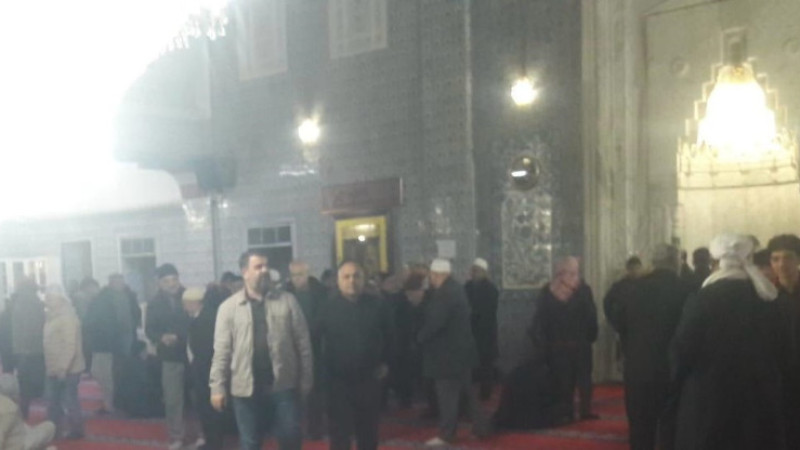 Şanlıurfa’da Sabah Namazı Buluşması : Filistin ve “Mescid-i Aksa Özgür Olana Kadar Meydanlardayız”