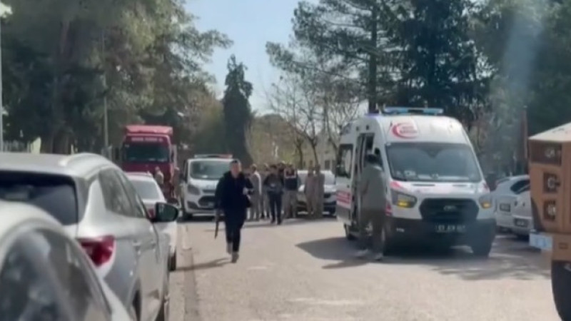 Şanlıurfa'nın Siverek İlçesinde Okula Silahlı Saldırı: 1 ölü 16 Yaralı 