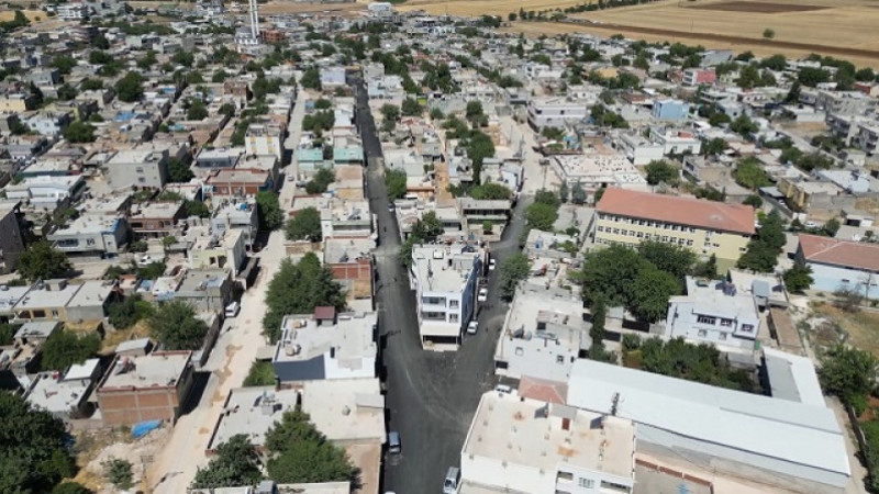 Şanlıurfa Büyükşehir Belediyesi'nden Hilvan'da Asfalt Çalışmaları