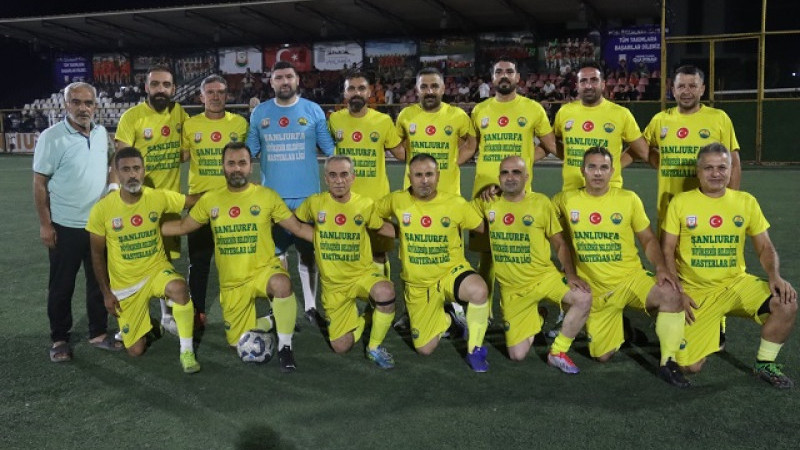 Şanlıurfa'da 35 Yaş Üstü Masterler Futbol Turnuvası Devam Ediyor