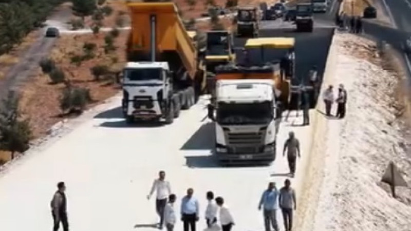 Vali Şıldak, Şanlıurfa-Suruç Bölünmüş Yol Yapımı Çalışmasını İnceledi