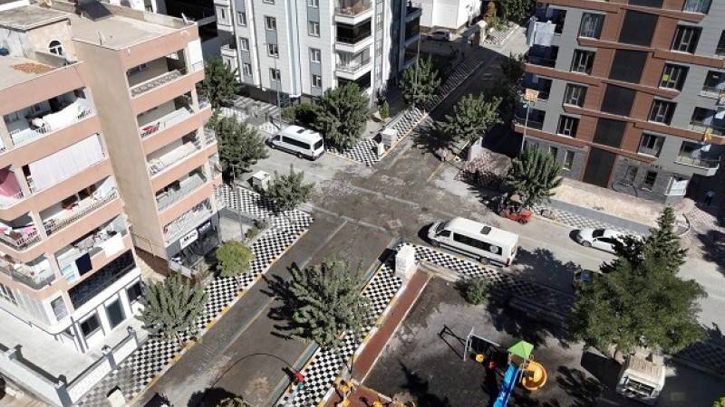 Karaköprü Şenevler Mahallesi’nde 16 Sokak Yenilendi