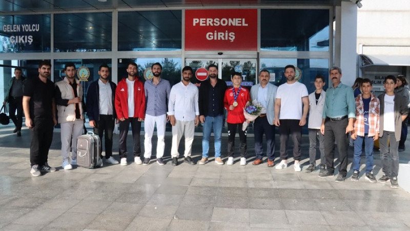 Şanlıurfalı Sporcu Mehmet Esad Dedeoğlu, Balkan Şampiyonu Oldu