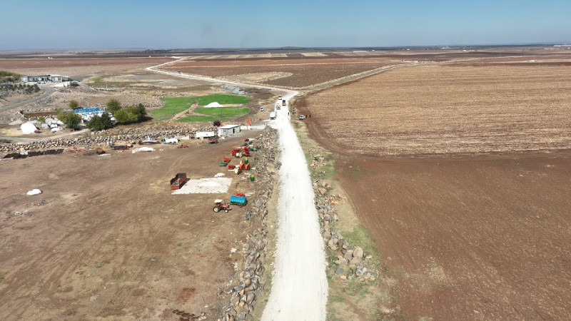 Büyükşehirden Hilvan Kırsalında Yol Çalışması