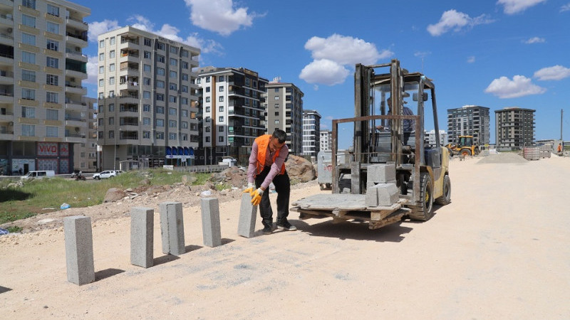 Karaköprü'de Yol Çalışmaları Devam Ediyor