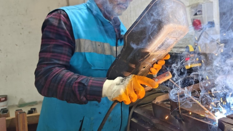 Sanayi Üretim Endeksi Nisan 2025'te Arttı