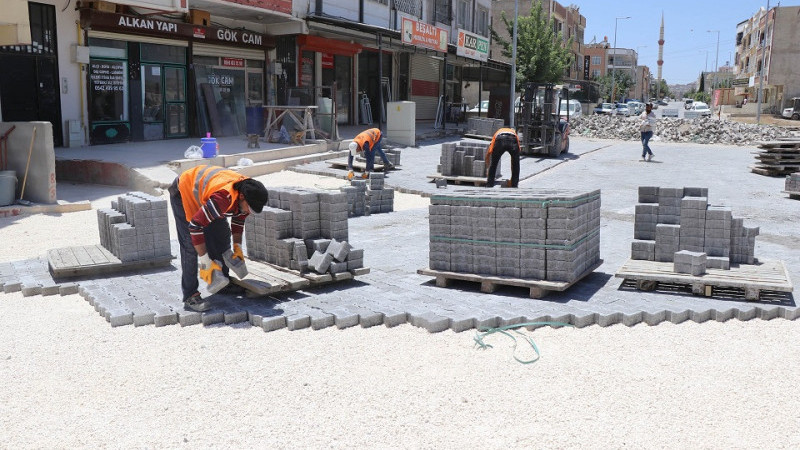 Haliliye'nin Ahmet Yesevi Mahallesi’nde Yol Çalışmaları Sürüyor