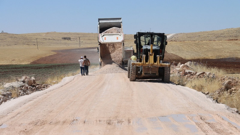Şanlıurfa Büyükşehir Belediyesi Haliliye'de 7 Kilometrelik Gurup Yolunu Yeniliyor