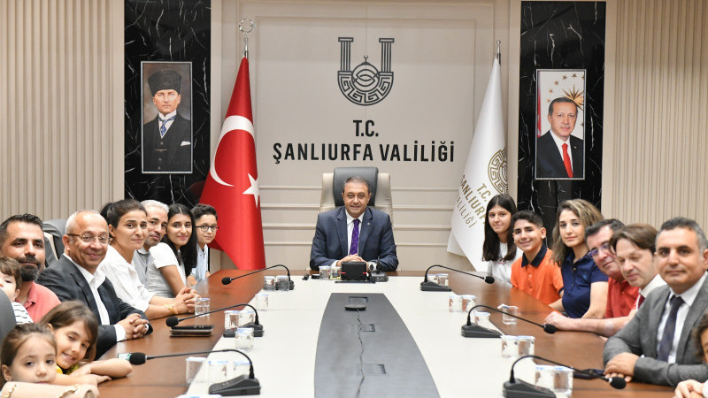 Vali Şıldak, LGS Birincilerini Ağırladı
