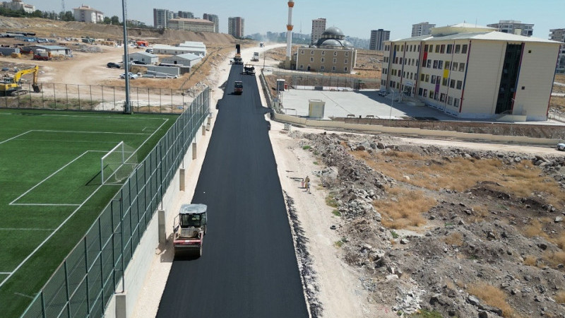 Şanlıurfa Büyükşehir Belediyesi Karaköprü'de Ulaşımı Güçlendiriyor