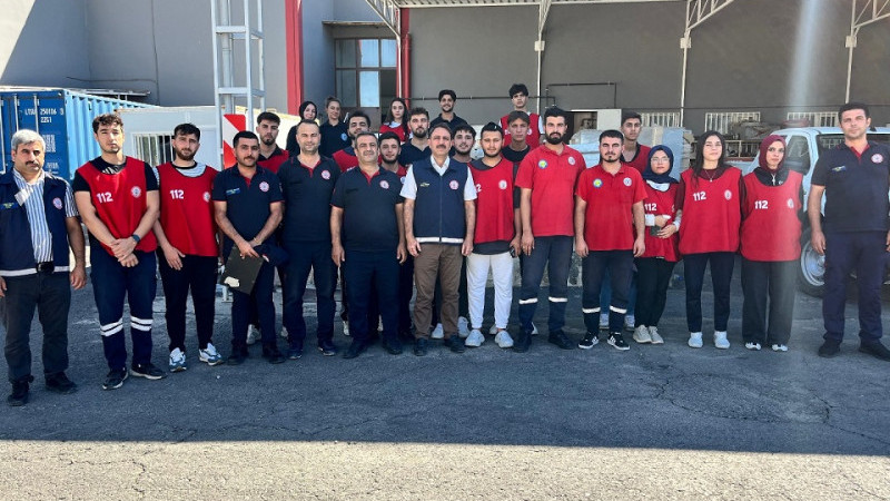  Şanlıurfa'da İtfaiyecilik ve Sivil Savunma Öğrencileri Staj Dönemini Tamamladı