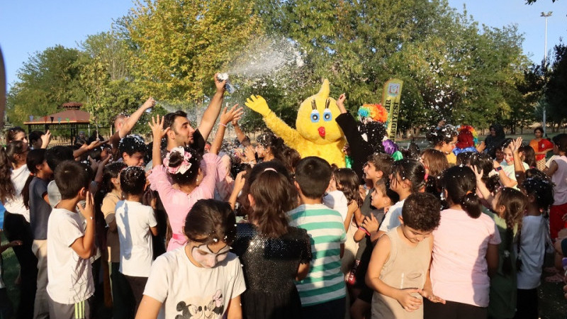 Yaz Festivalinde Çocuklar Gönüllerince Eğlendi