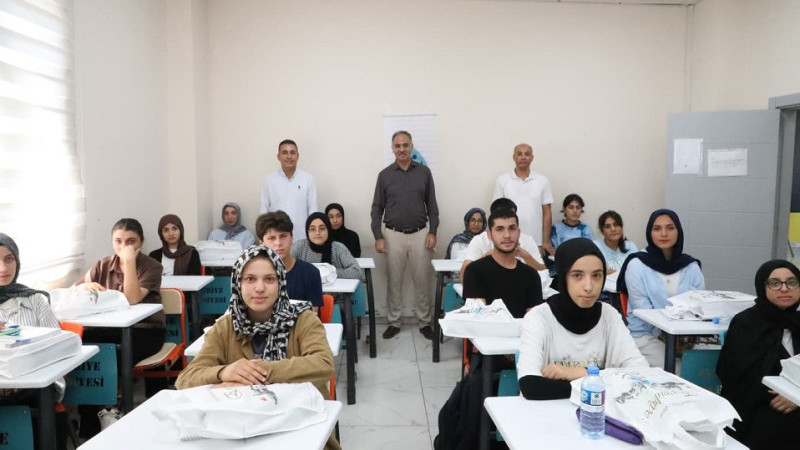 Başkan Mehmet Kuş, Üniversite Adaylarıyla Bir Araya Geldi
