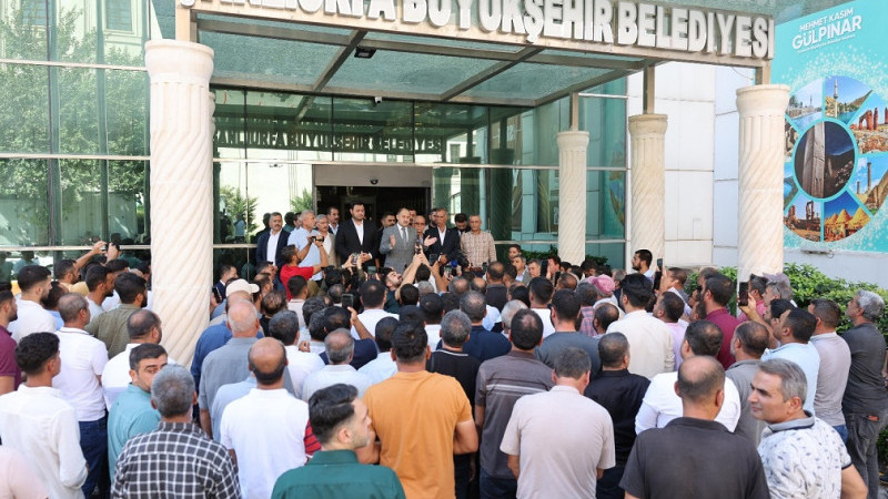Başkan Gülpınar'dan Geçici İşçilere Kadro Müjdesi