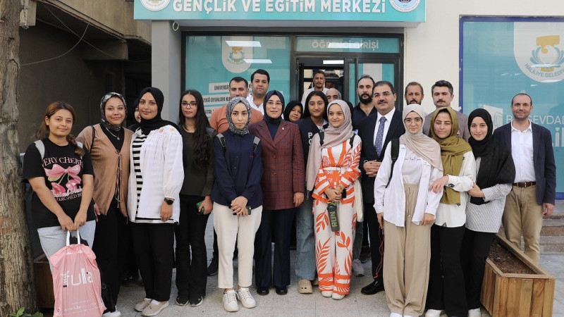 Başkan Canpolat ve Milletvekili Yazmacı'dan Eğitim Merkezlerine Ziyaret