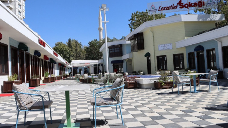 Karaköprü'de “Lezzetler Sokağı” Hizmete Açıldı