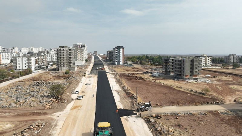 Siverek’te Yapımı Süren Çevre Yolu Projesi Hızla İlerliyor