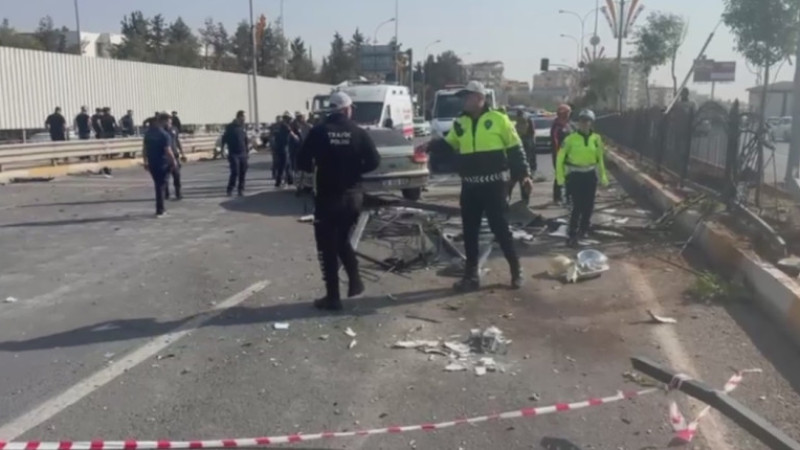 Karaköprü’de Meydana Gelen Kazada 1 Öldü, 2 Kişi Yaralandı