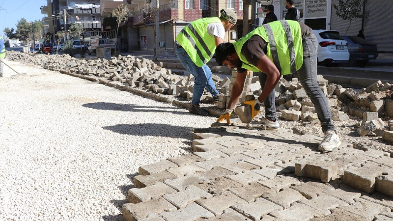 Haliliye'de Yol Bakım ve Onarım Çalışmaları Devam Ediyor