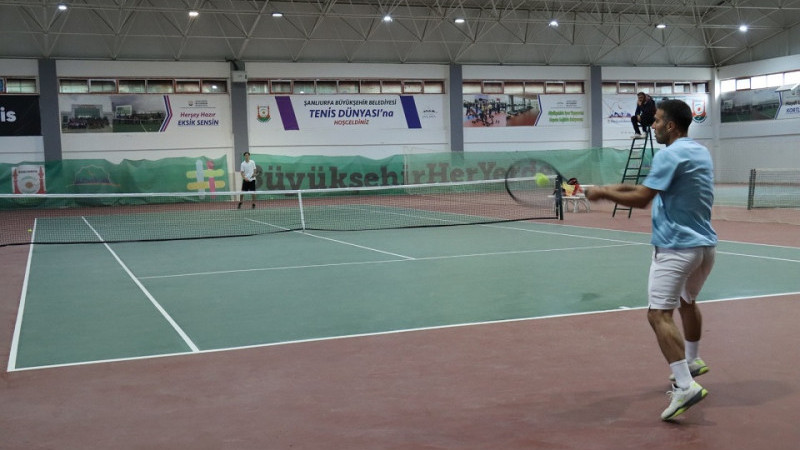 Şanlıurfa'da Öğretmenler Günü Tenis Turnuvası Sona Erdi