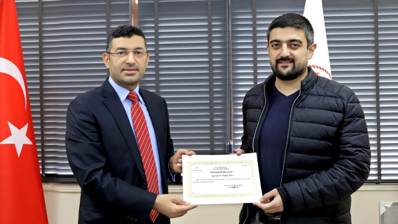 Dr. Furkan Şen’e Teşekkür Belgesi Verildi