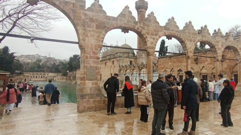 Şanlıurfa'nın Kalbinde Sabah Coşkusu