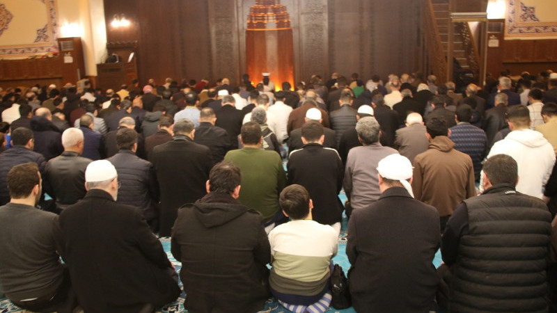 Haliliye'de Enderun Usulü Teravih Namazı Kılındı